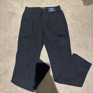 Black cargo from Hollister